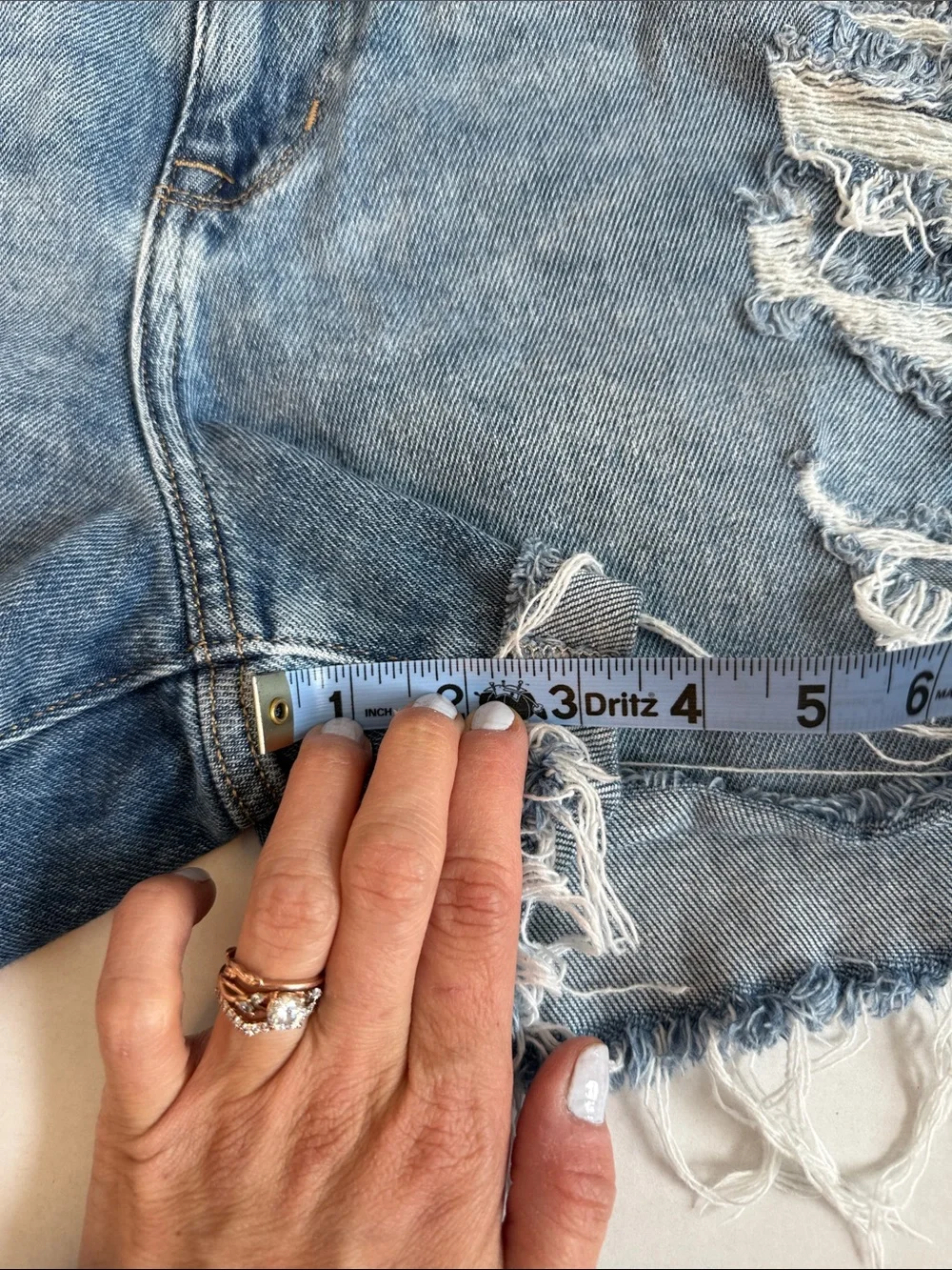 Arizona Jean Company High Waist Denim Shorts Stretch Distressed Blue size 11 - Picture 4 of 10